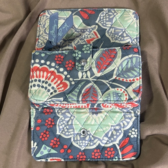 Vera Bradley Floral Quilted Women's Wallet - Picture 3 of 3